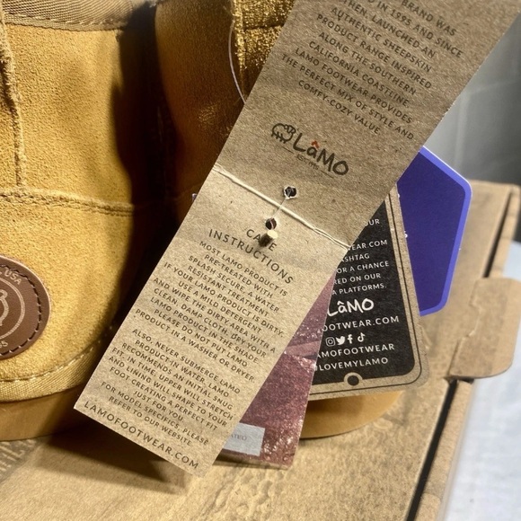 Lamo Tan Ankle Boots with Plush Lining - Picture 12 of 12